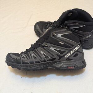 Salomon Hiking Boots- Size 11 Mid-Rise